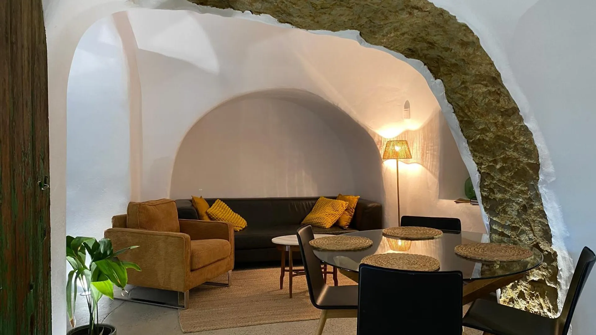 Holiday home Cuevas Oro Y Arcilla Villa Guadix Spain